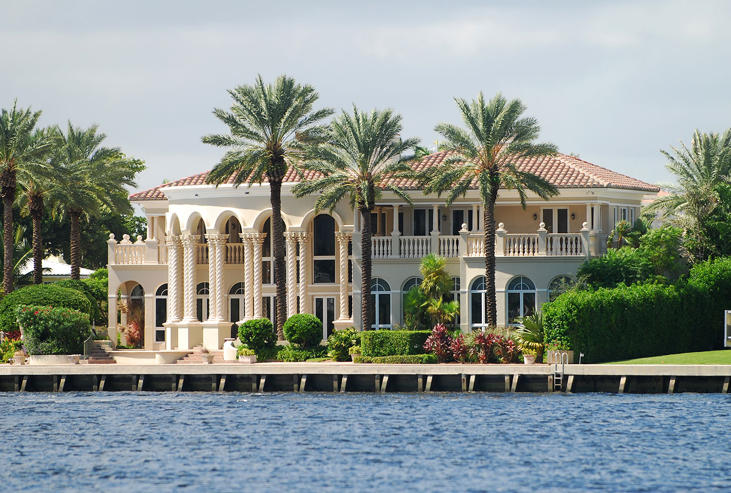 05 Villa Water Front