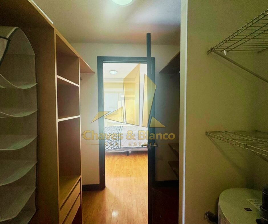 Alquiler de Apartamento Amueblado en Avalon Santa Ana!