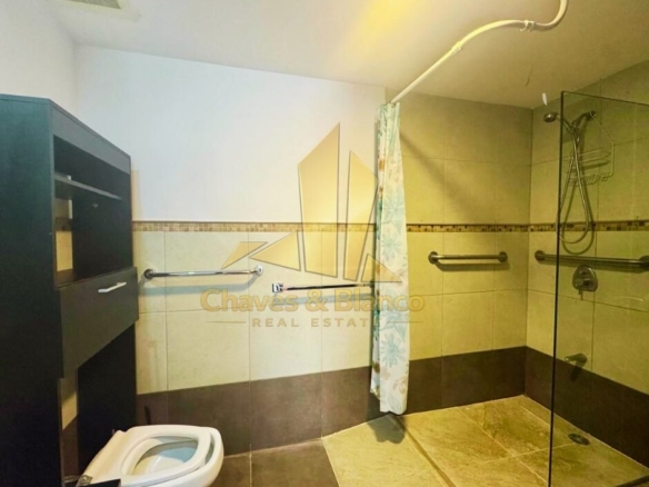 Alquiler de Apartamento Amueblado en Avalon Santa Ana!