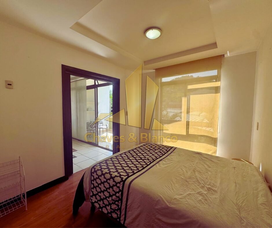 Alquiler de Apartamento Amueblado en Avalon Santa Ana!