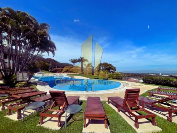 Alquiler de Apartamento Amueblado en Avalon Santa Ana!