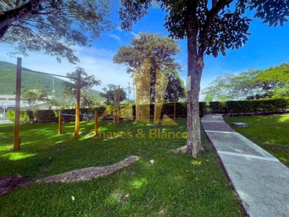 Alquiler de Apartamento Amueblado en Avalon Santa Ana!
