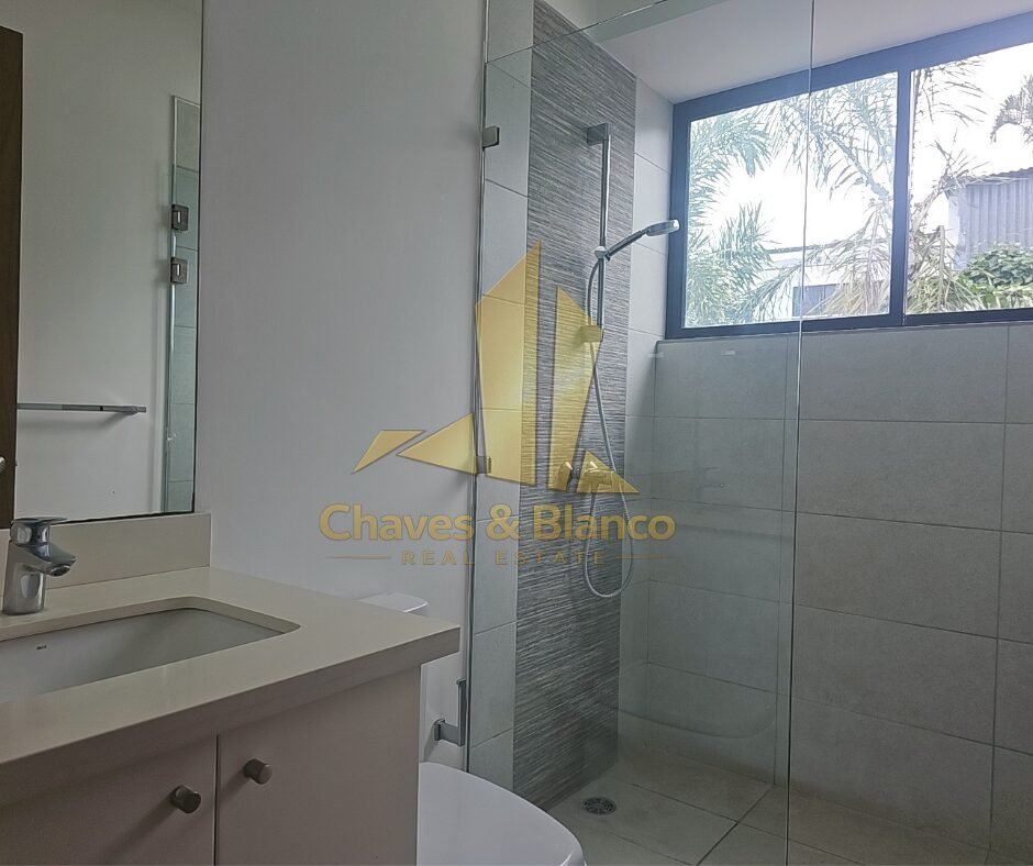 Venta de Casa en Condominio en Escazú!