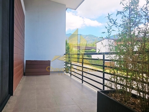 Venta de Casa en Condominio en Escazú!