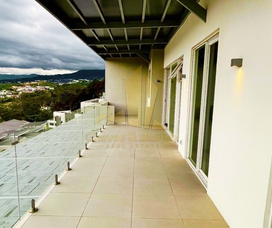 Venta de Apartamento en Guachipelin de Escazú!