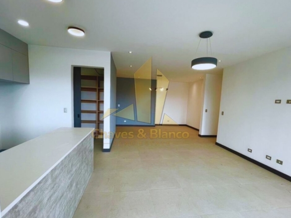 Venta de Apartamento en Guachipelin de Escazú!