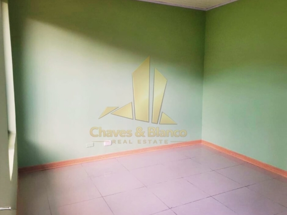 Venta de Casa en Residencial en Alajuelita!