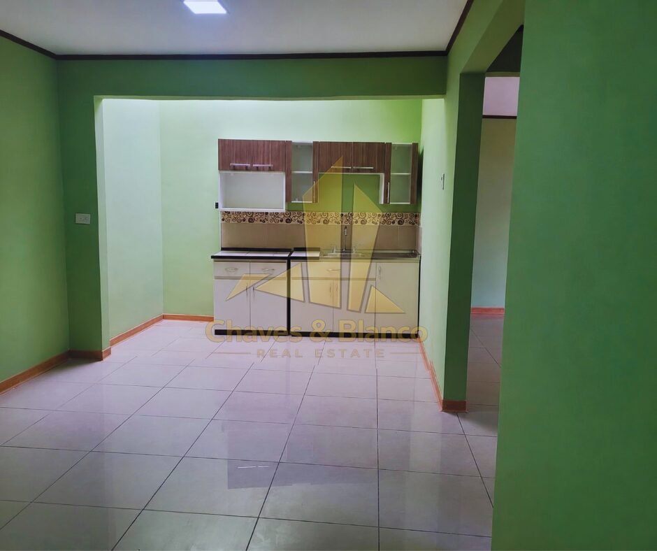 Venta de Casa en Residencial en Alajuelita!